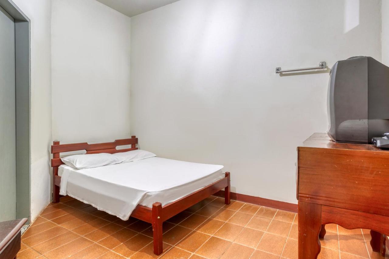 Hotel Aguia Morrinhos  Extérieur photo